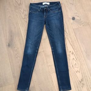 Blue Medium Washed Jeans